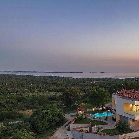 Villa White Barbariga Εξωτερικό φωτογραφία