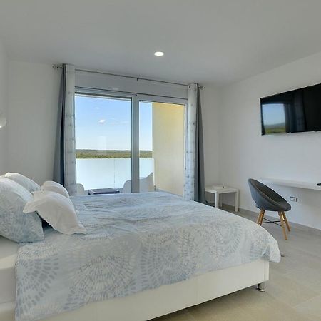Villa White Barbariga Εξωτερικό φωτογραφία