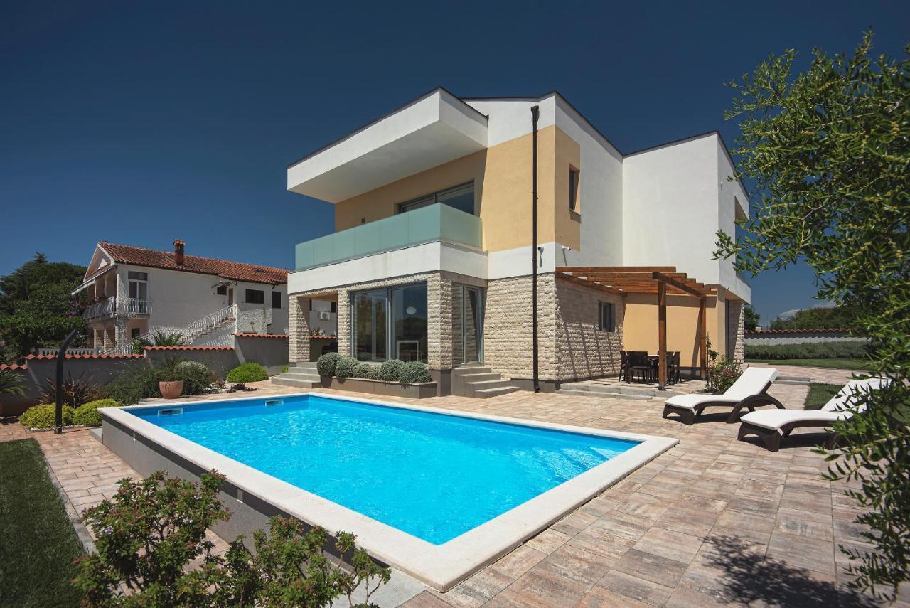 Villa White Barbariga Εξωτερικό φωτογραφία