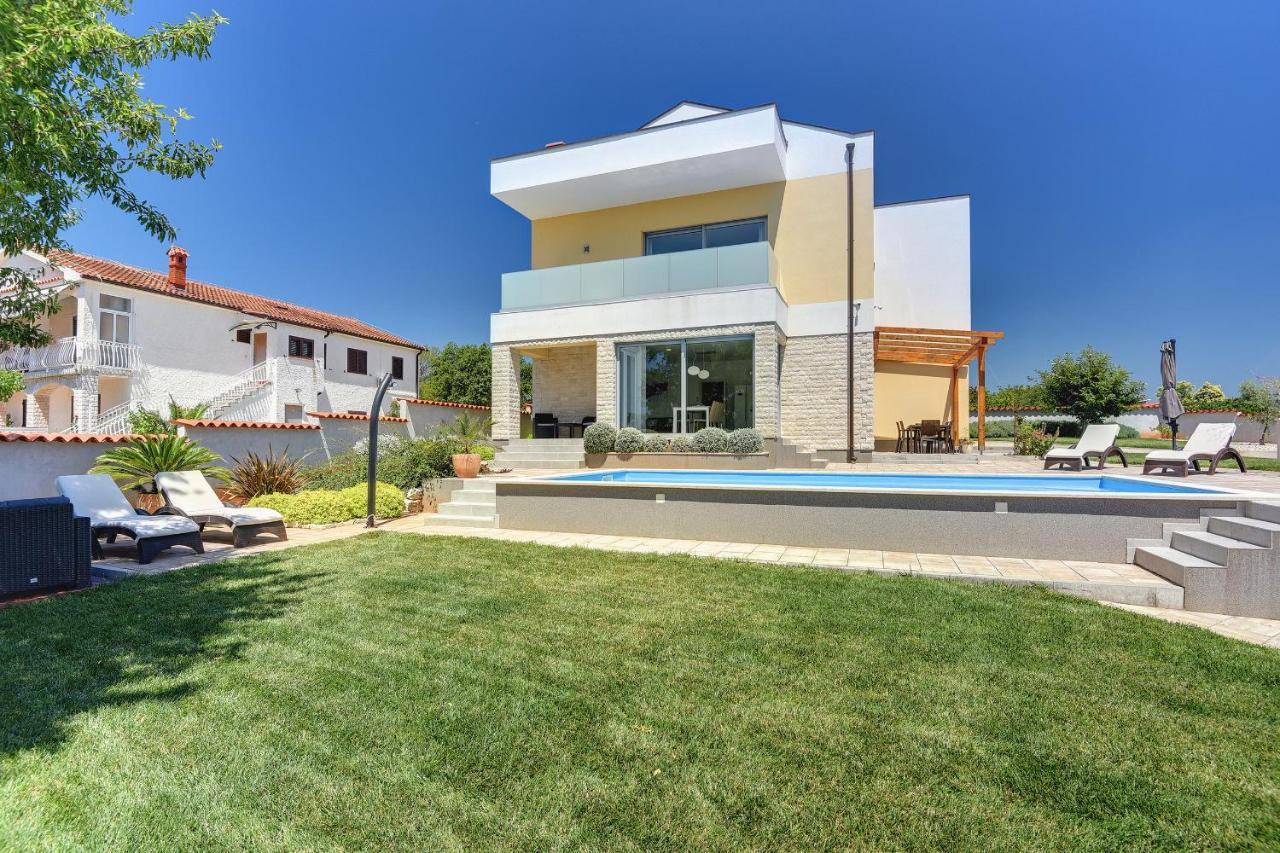 Villa White Barbariga Εξωτερικό φωτογραφία
